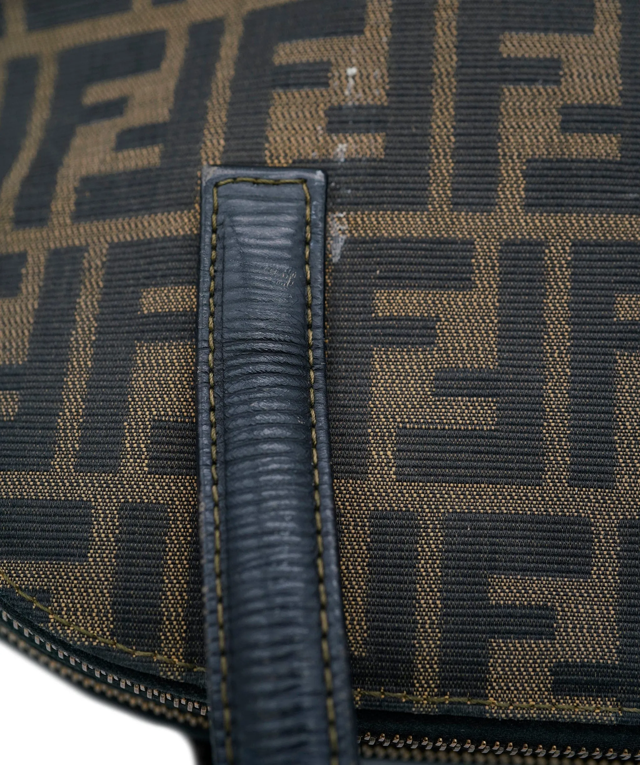 Fendi canvas tote bag AVC1068