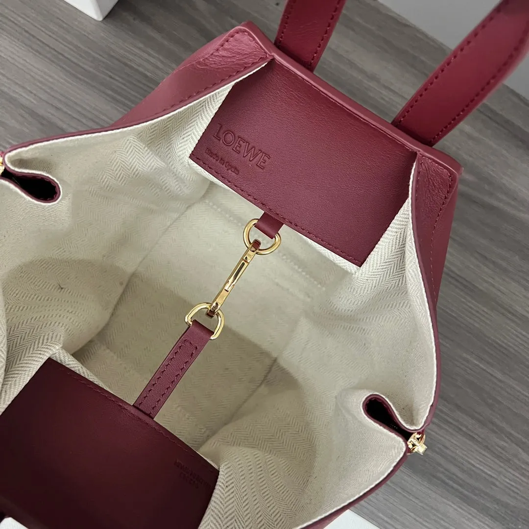 LOE 20 HAMMOCK COMPACT BAG IN BURGUNDY RED CALFSKIN